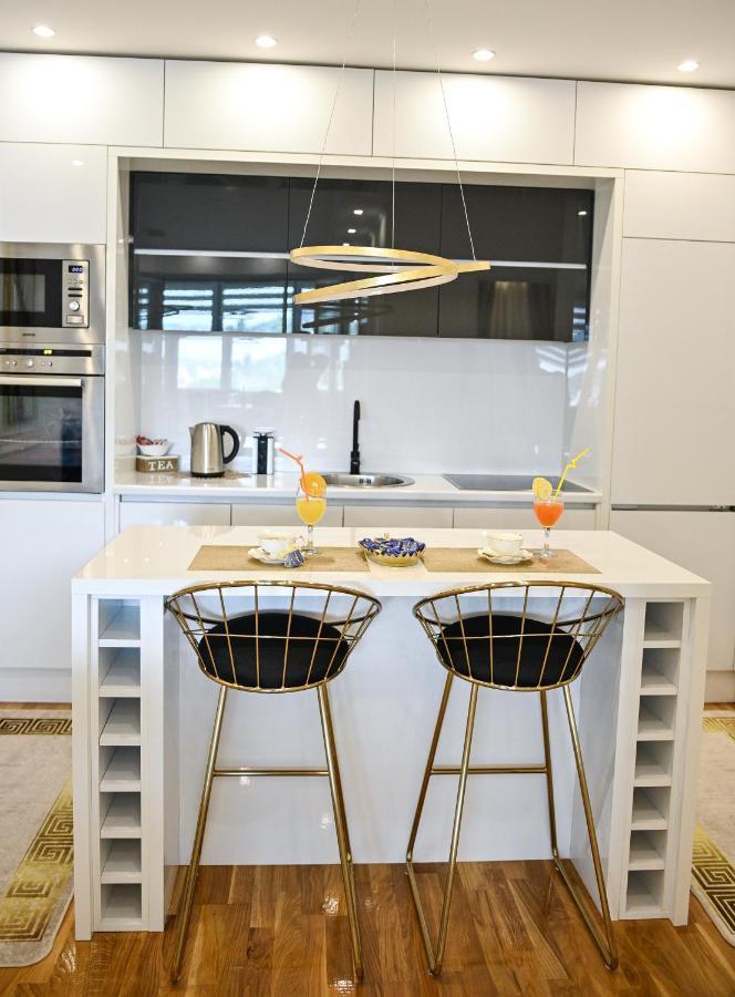 Luxury Apartment Karic Free Parking Tuzla Dış mekan fotoğraf